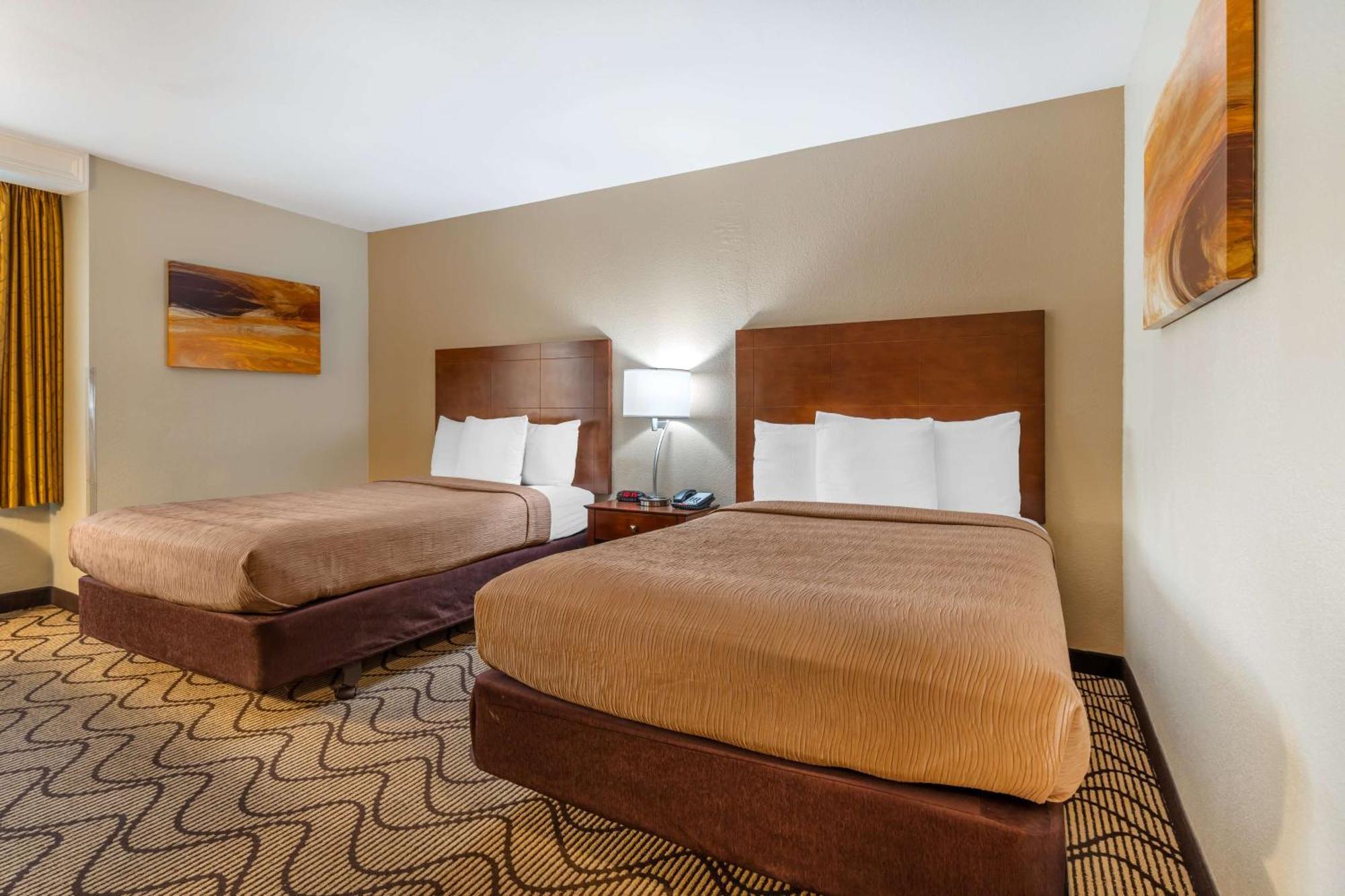 Best Western John Muir Inn Martinez Bagian luar foto