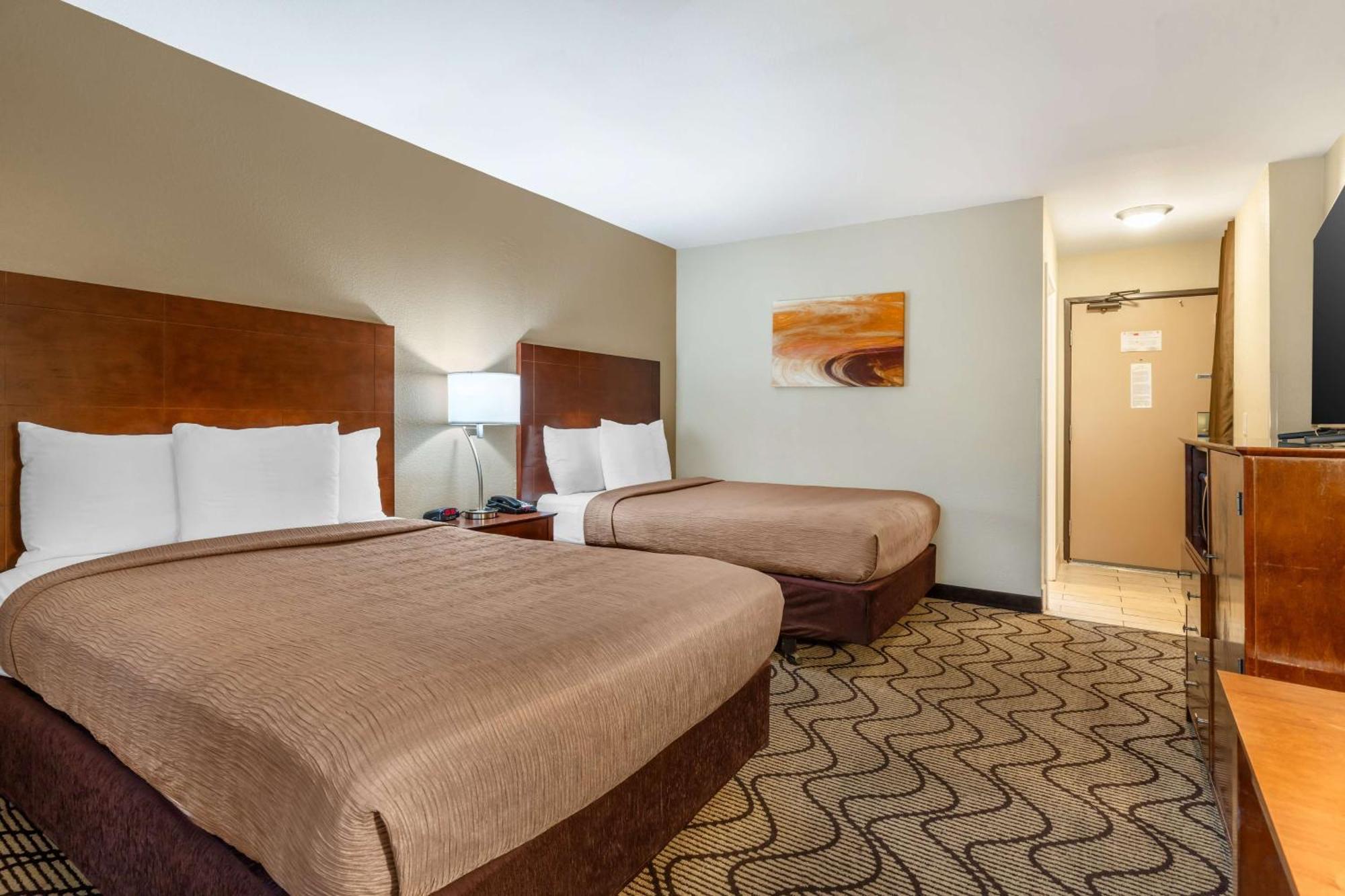 Best Western John Muir Inn Martinez Bagian luar foto