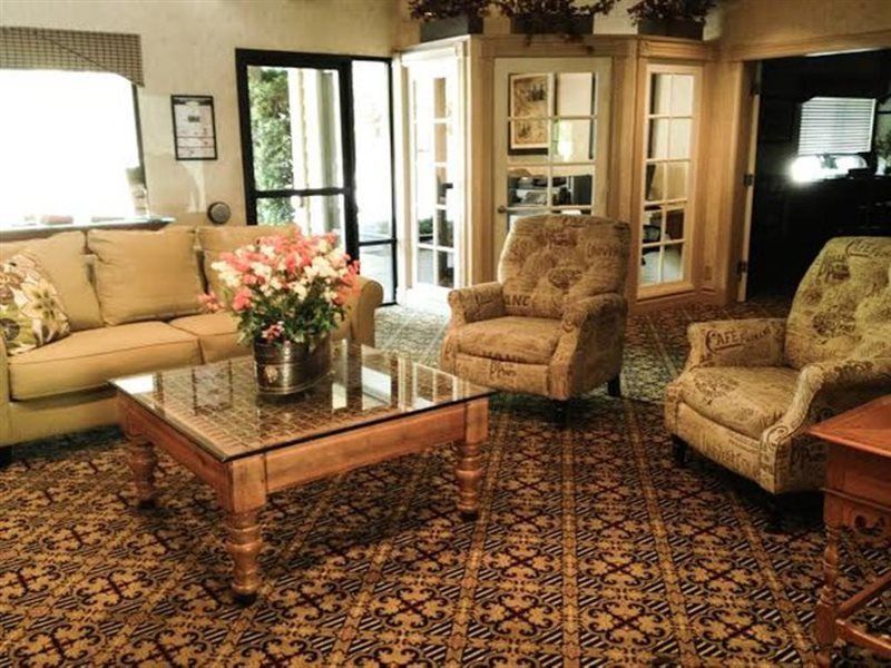 Best Western John Muir Inn Martinez Bagian luar foto